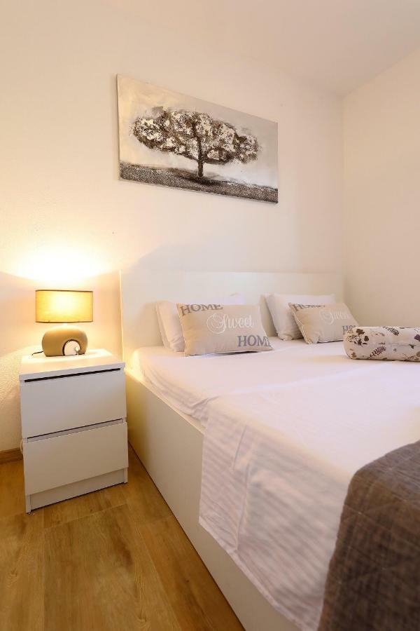 Murvica  Holiday House Mia מראה חיצוני תמונה