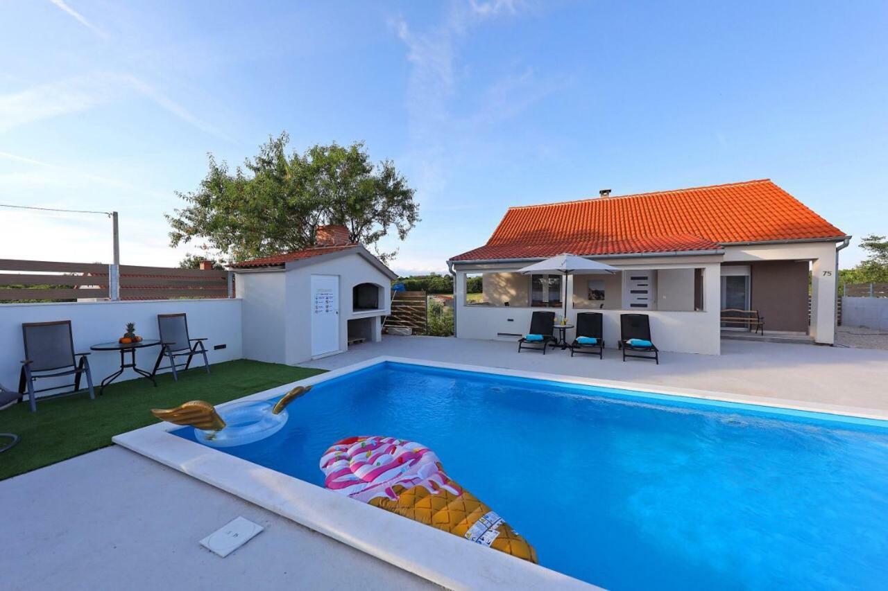 Murvica  Holiday House Mia מראה חיצוני תמונה