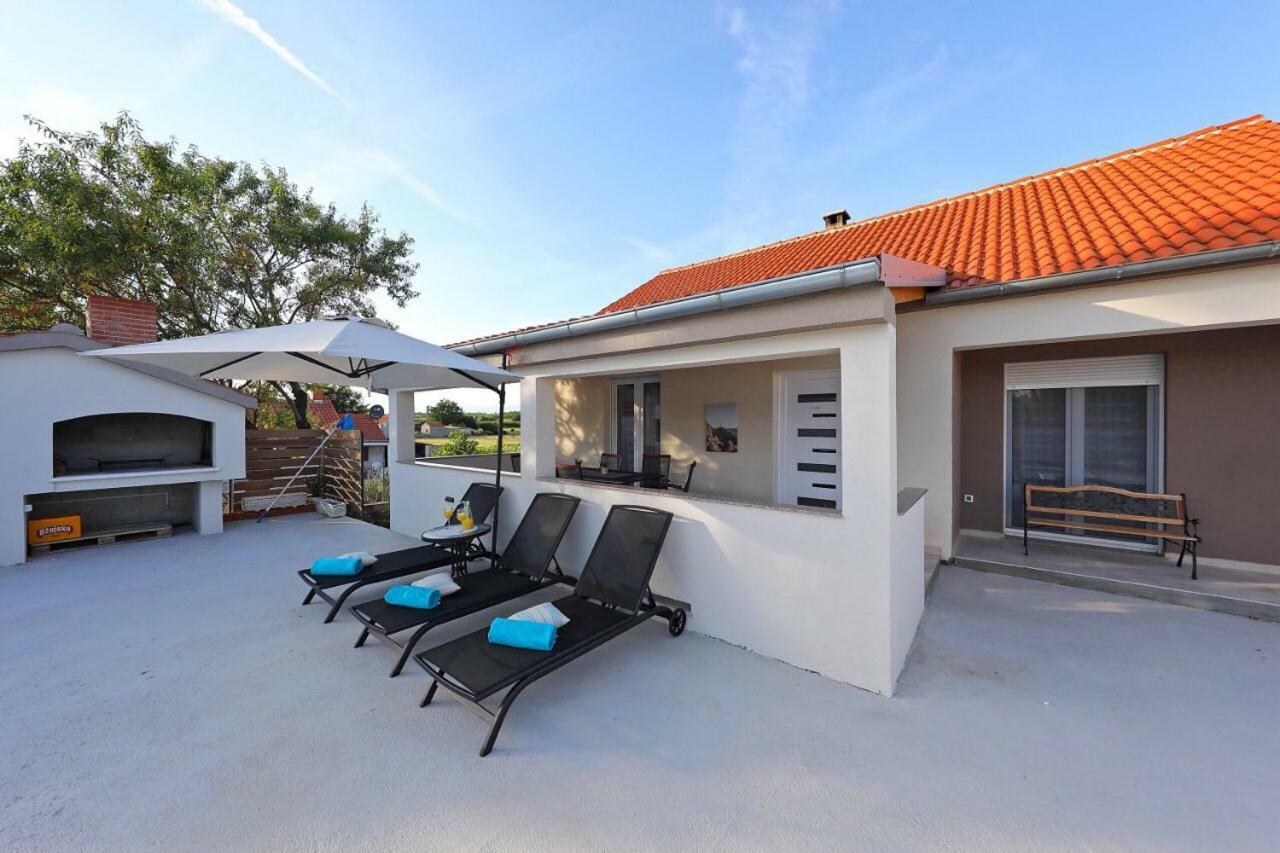 Murvica  Holiday House Mia מראה חיצוני תמונה